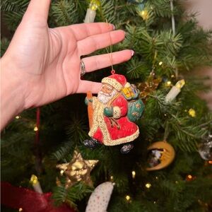 Santa Claus Christmas Ornament